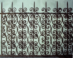 Grille du choeur.